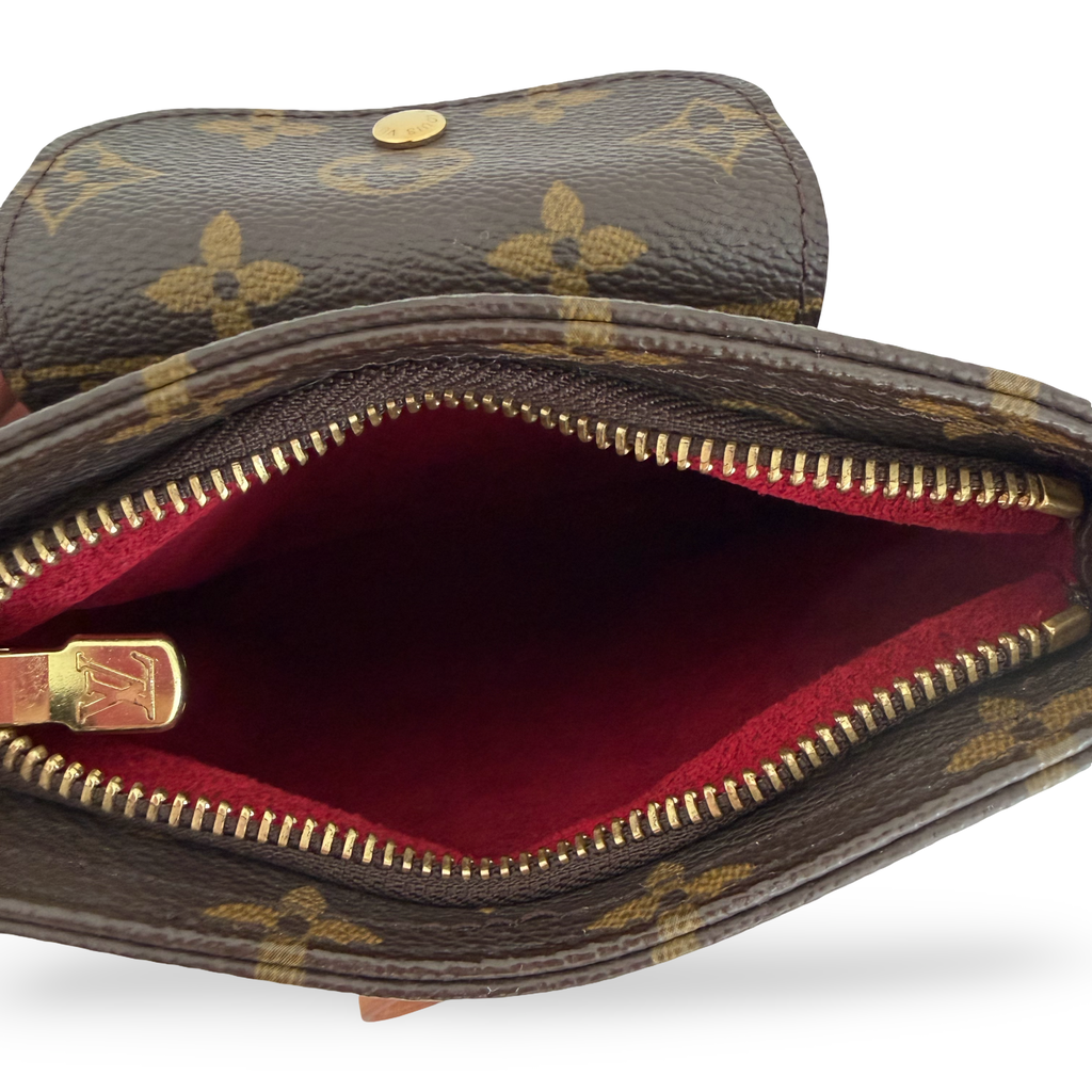 Partition Wristlet bag