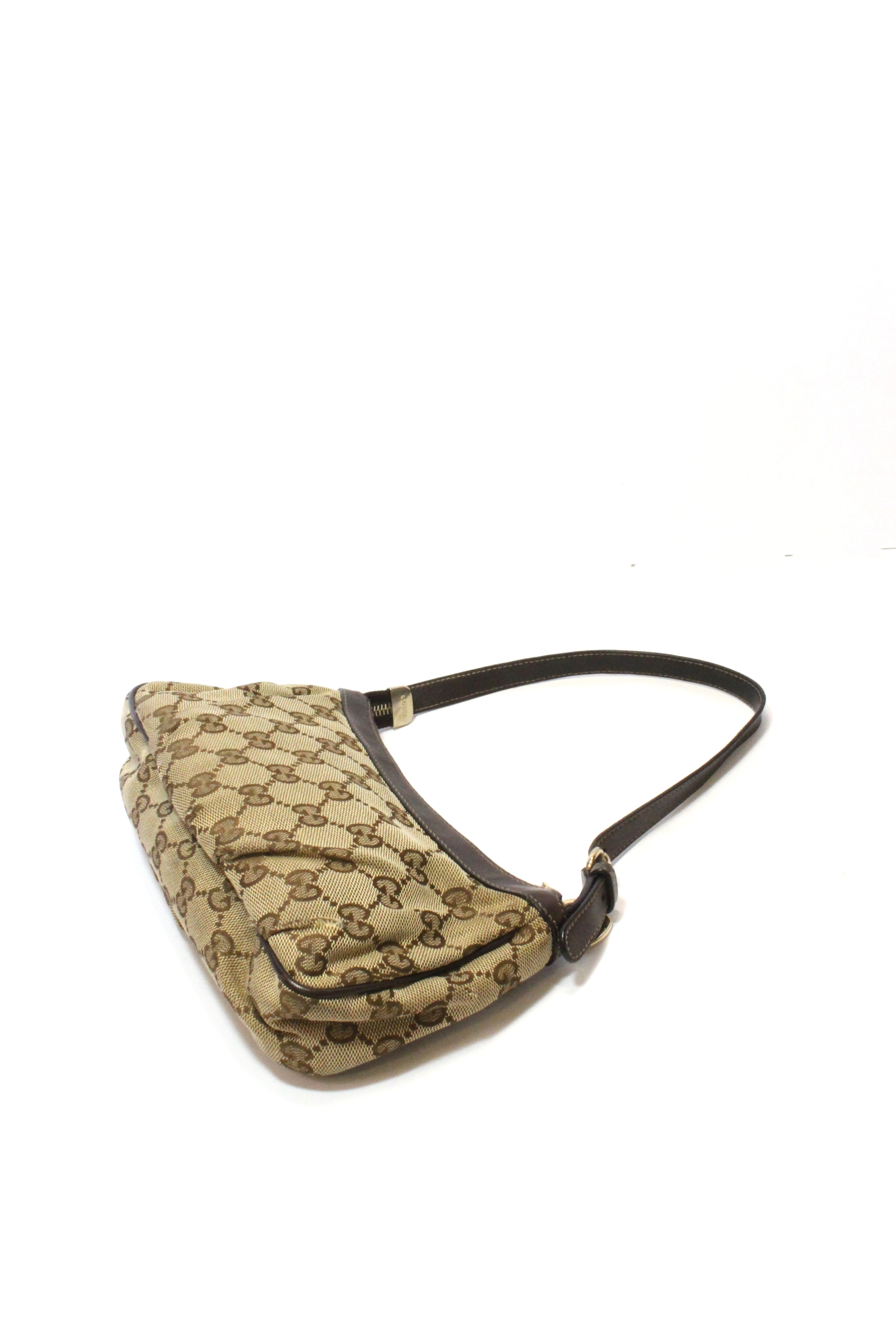 Interlocking pochette bag