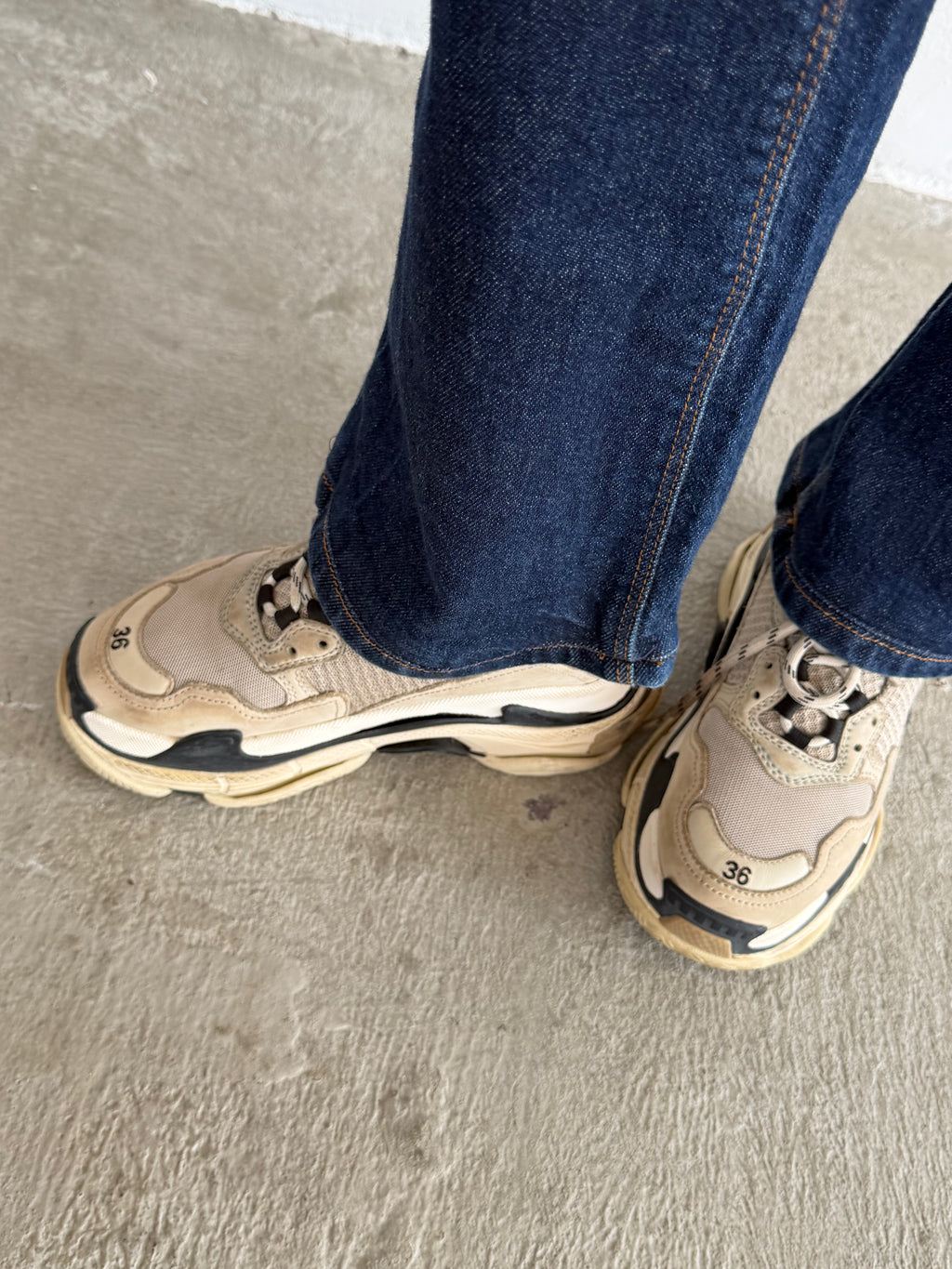 Sneakers