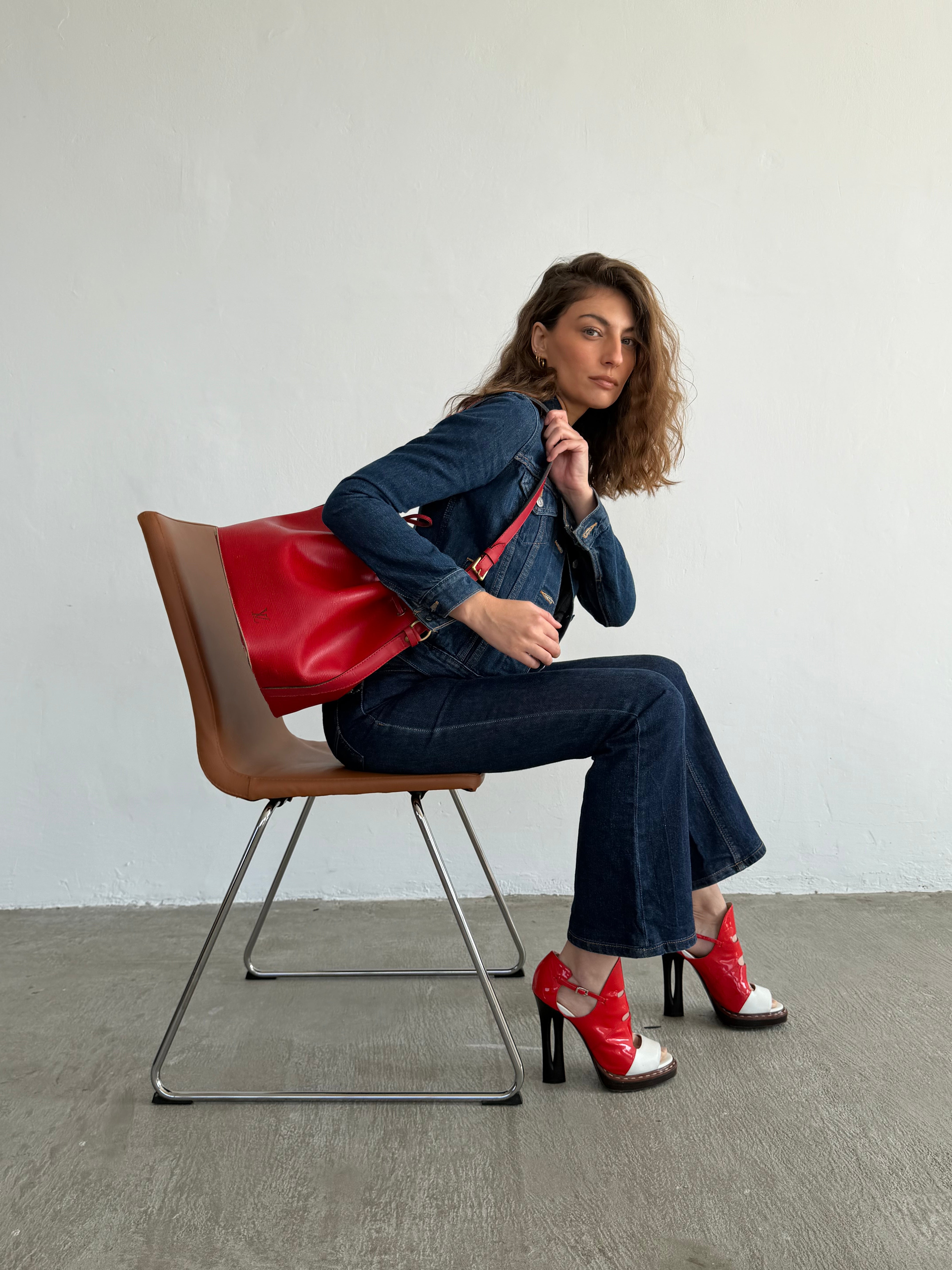 Cut Out Ankle Strap Sandals