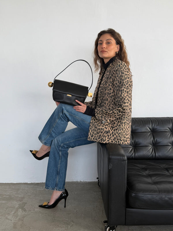 Le Rond Carre Embellished Leather Shoulder Bag