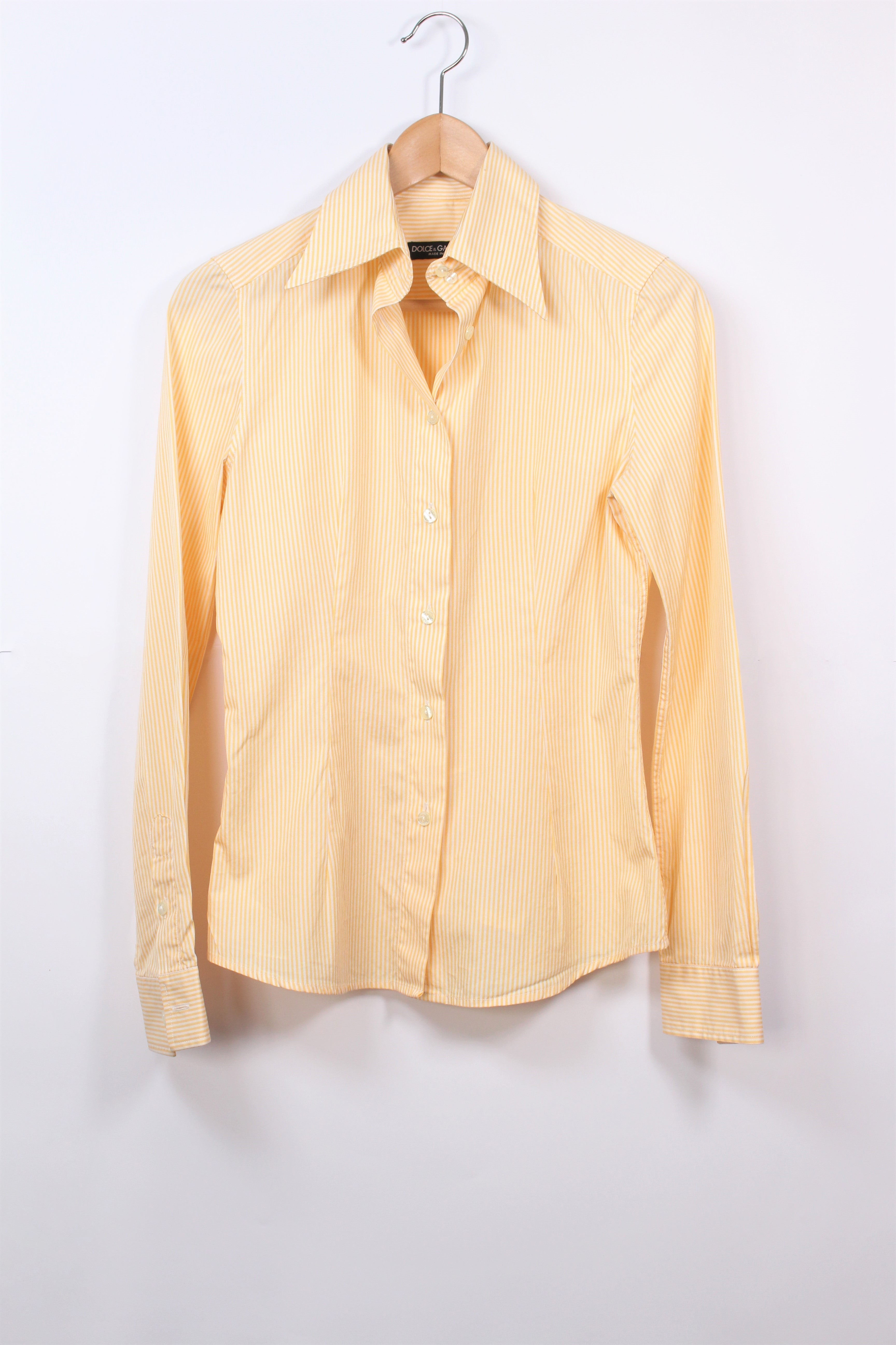 Buttoned shirt