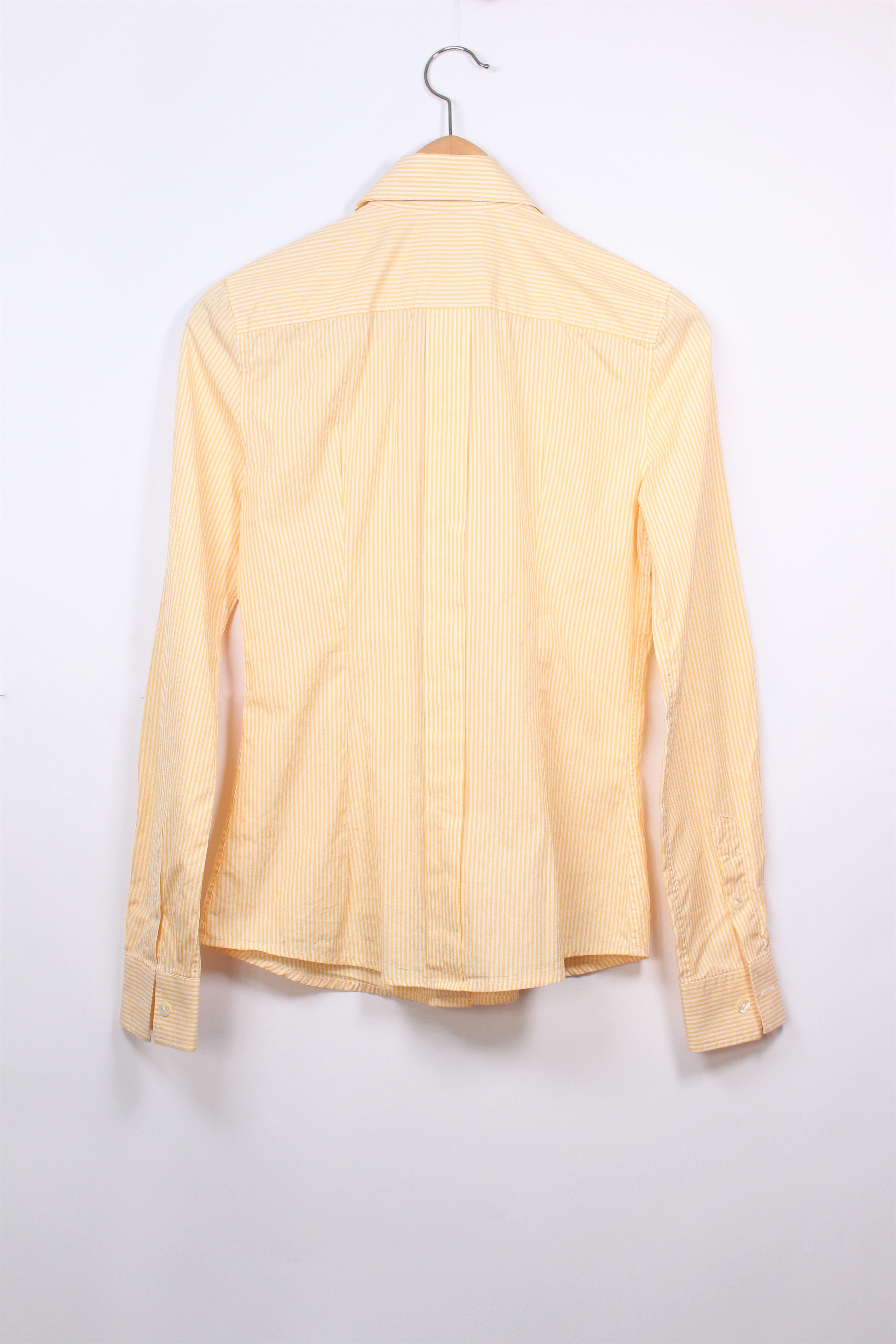 Buttoned shirt