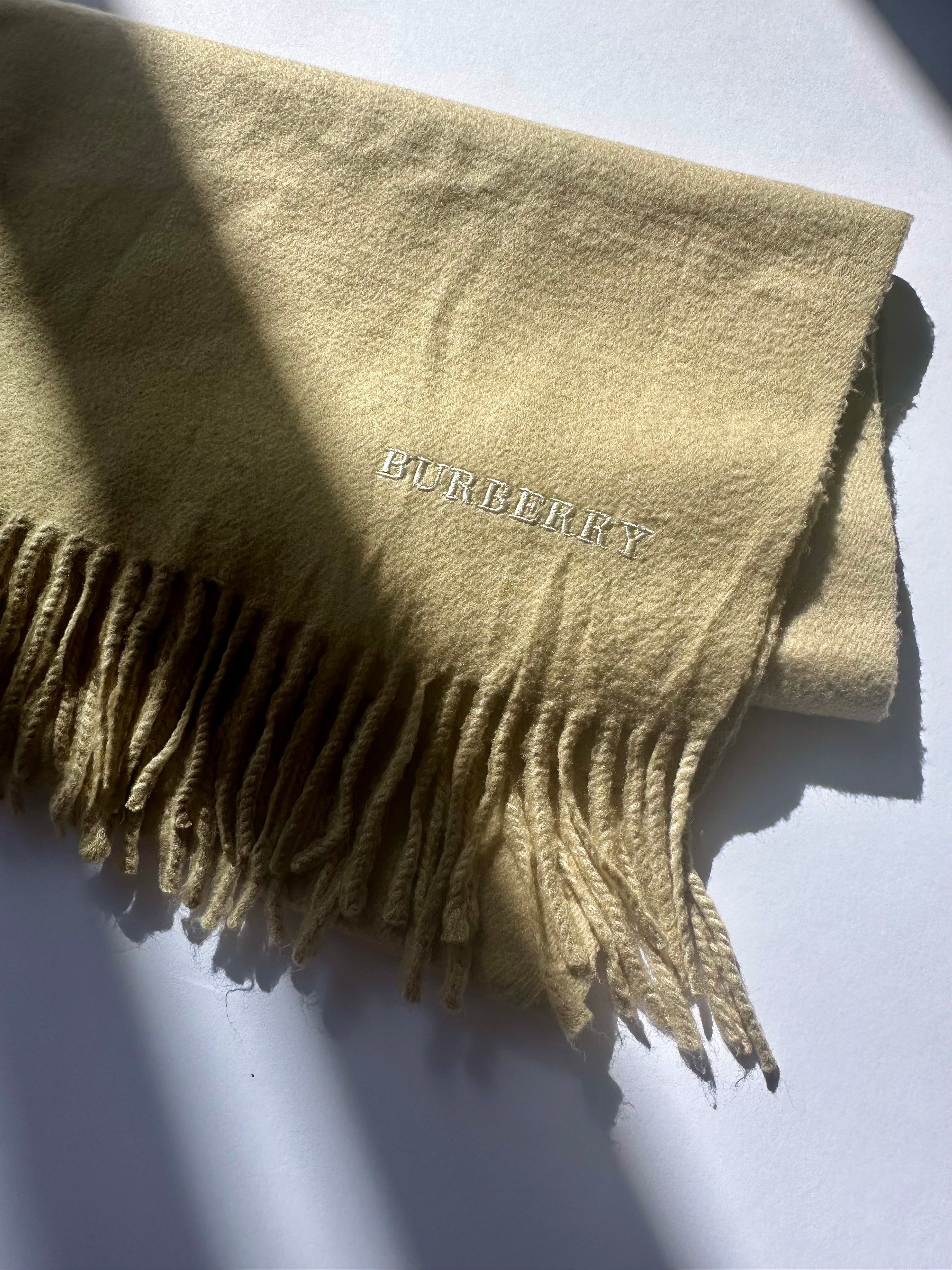 Cashmere scarf