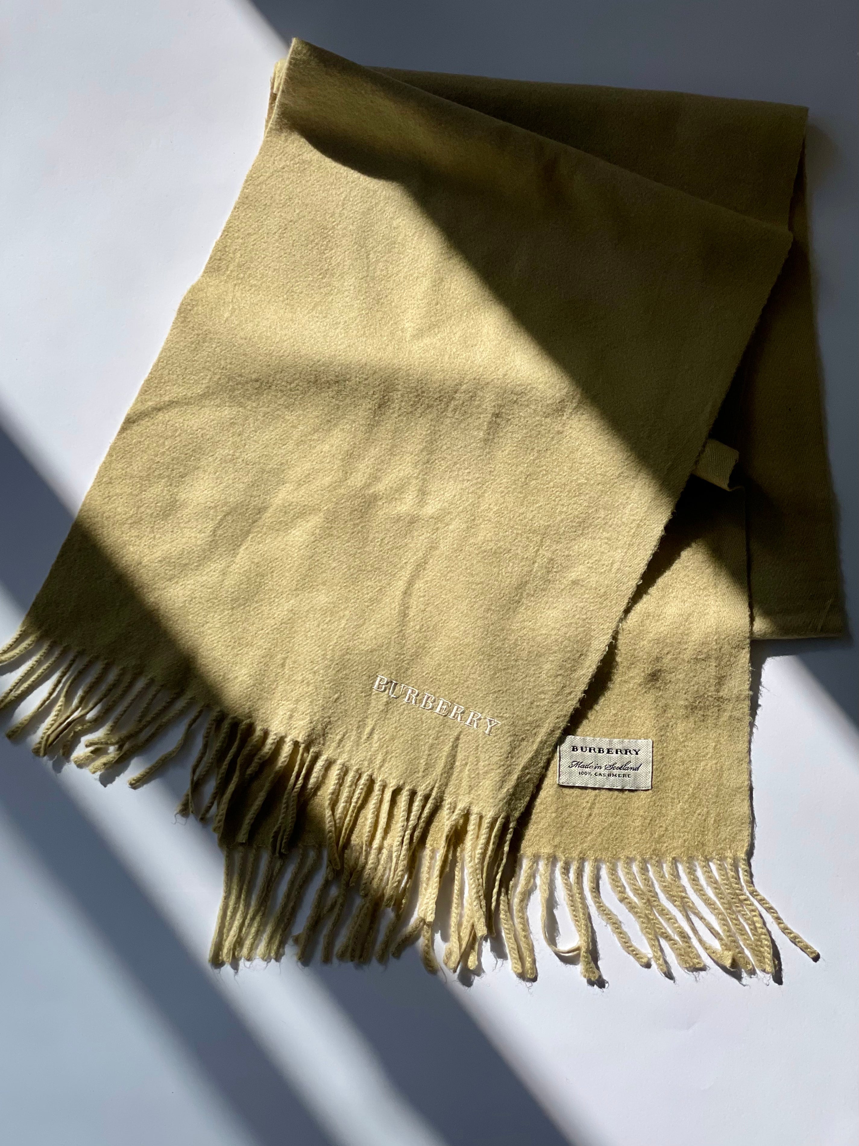 Cashmere scarf