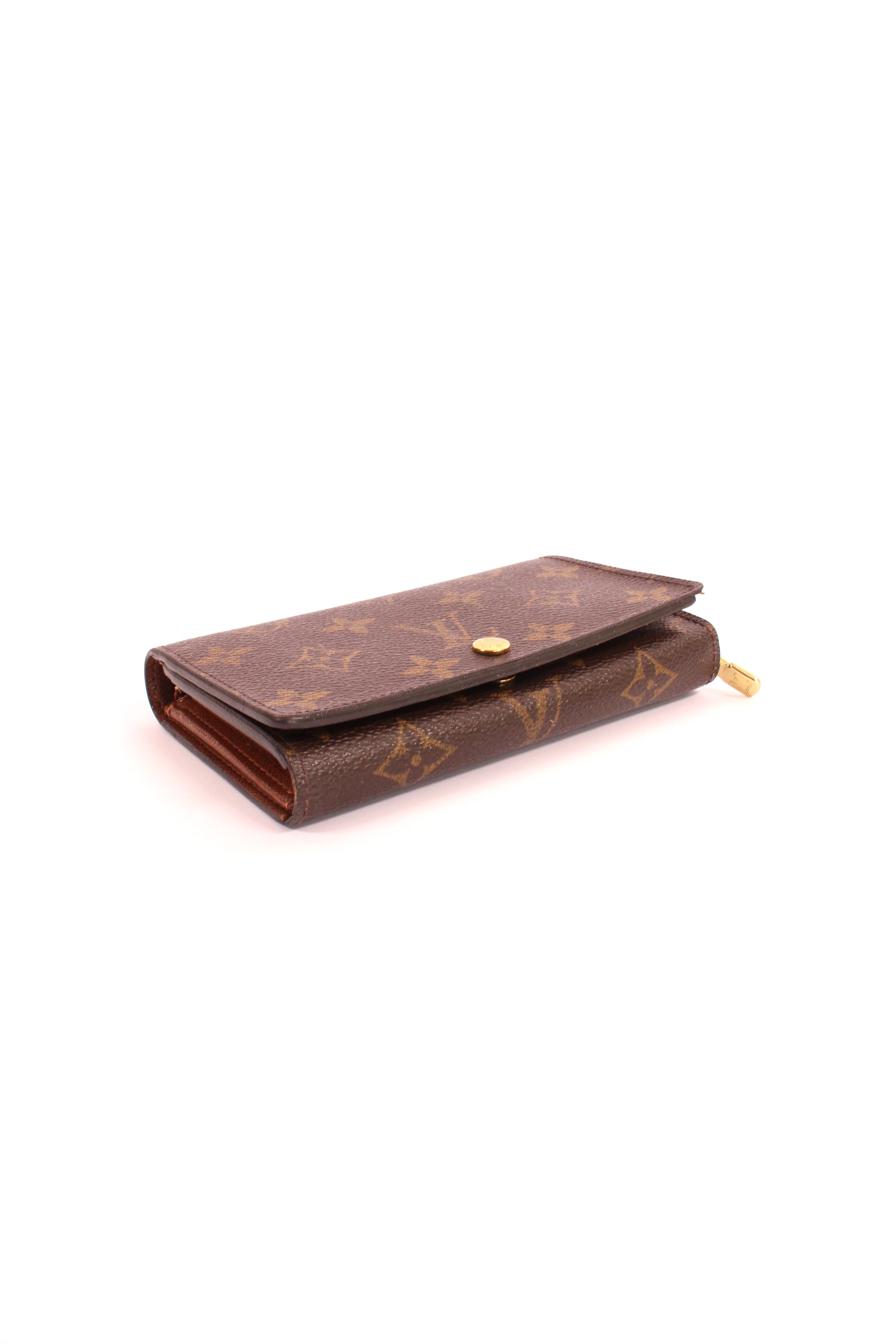 Monogram wallet