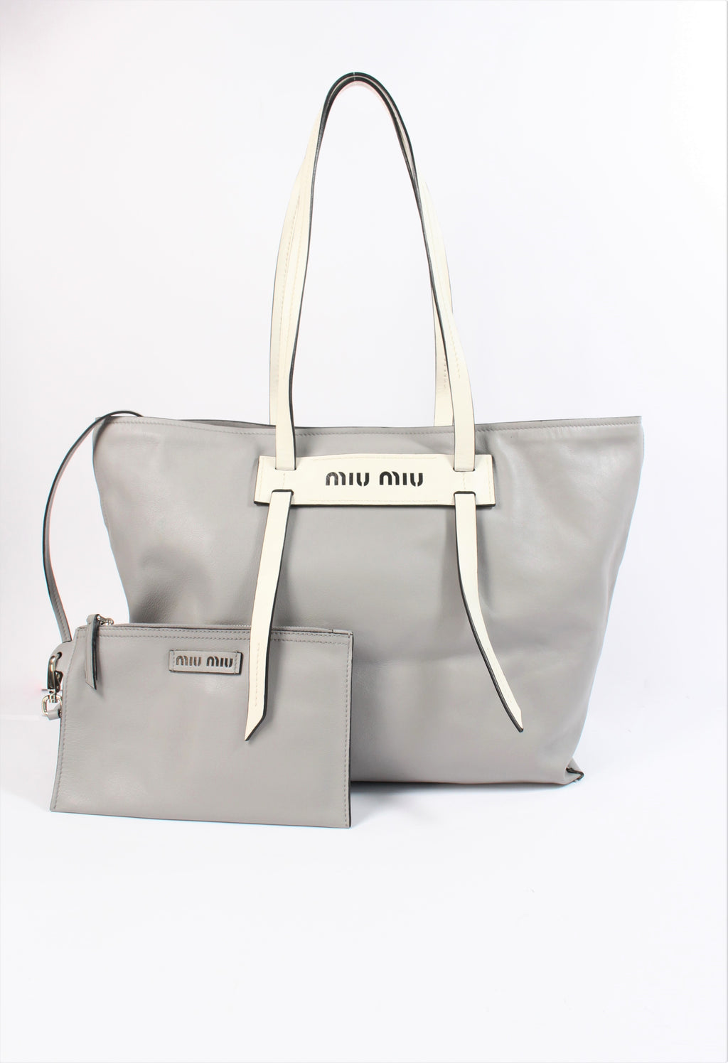 Leather bag