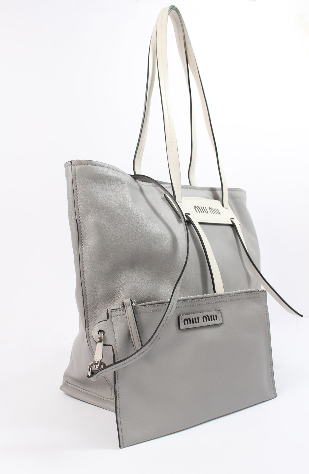 Leather bag