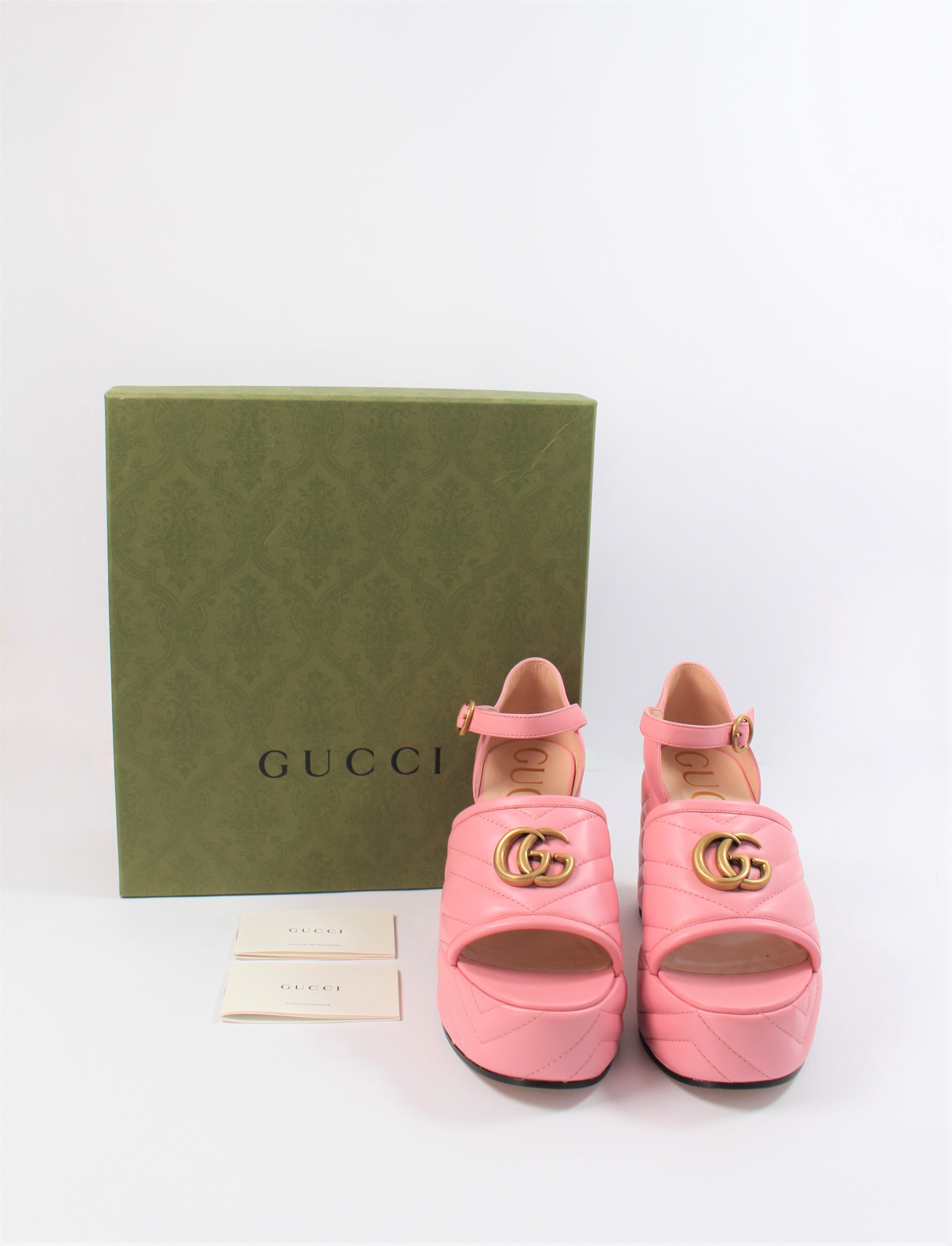 Interlocking G platform