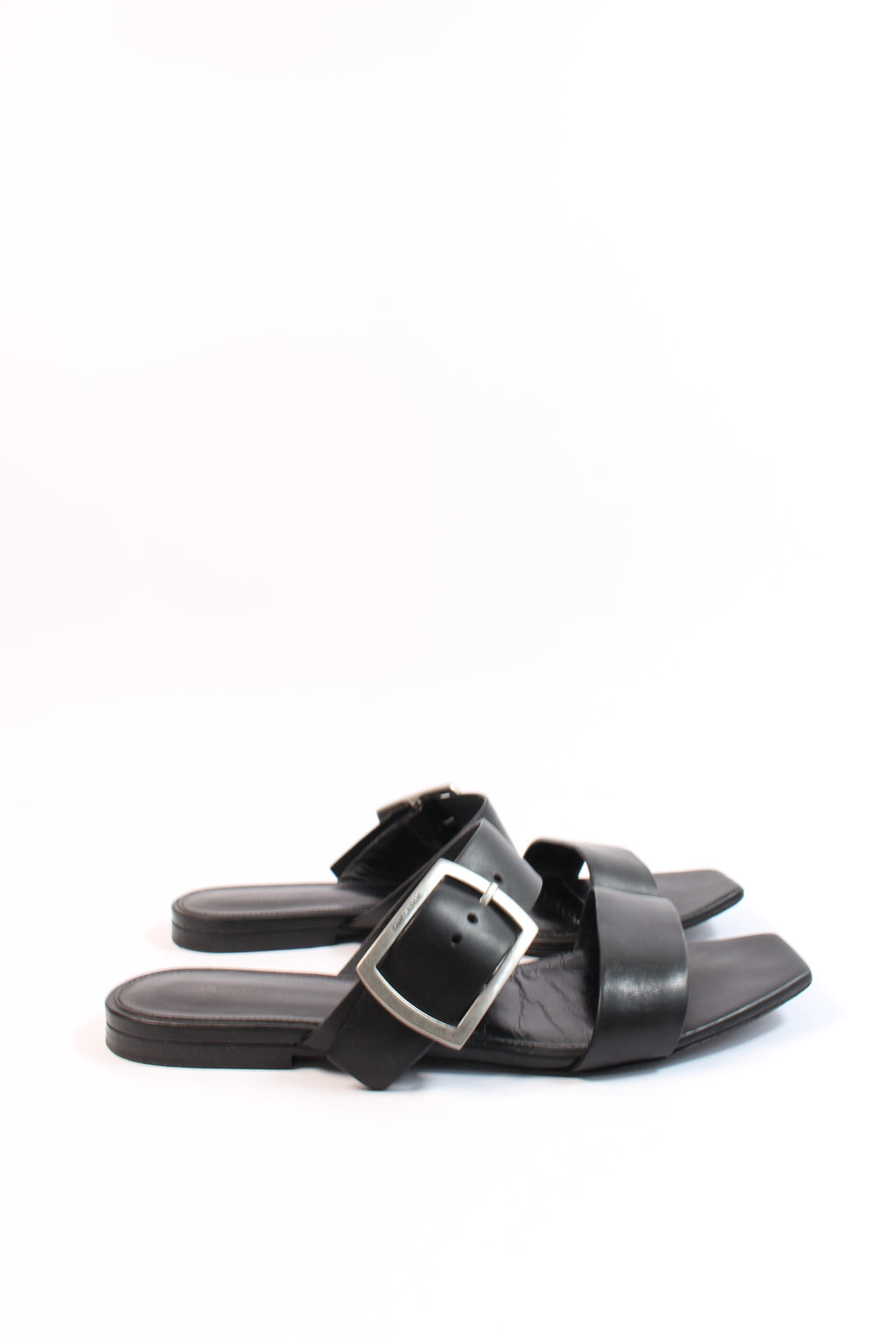 Leather sandals