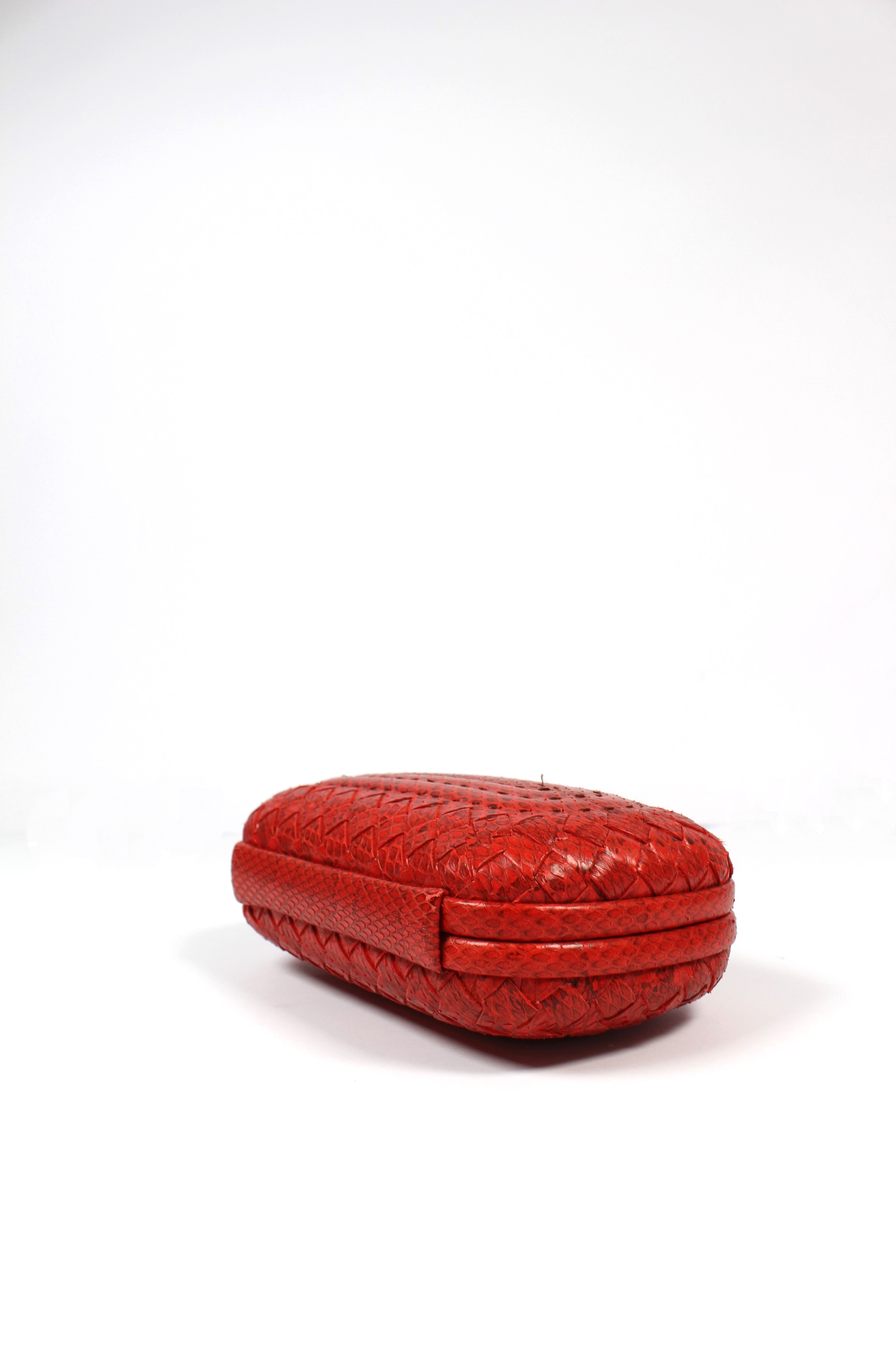 knot clutch