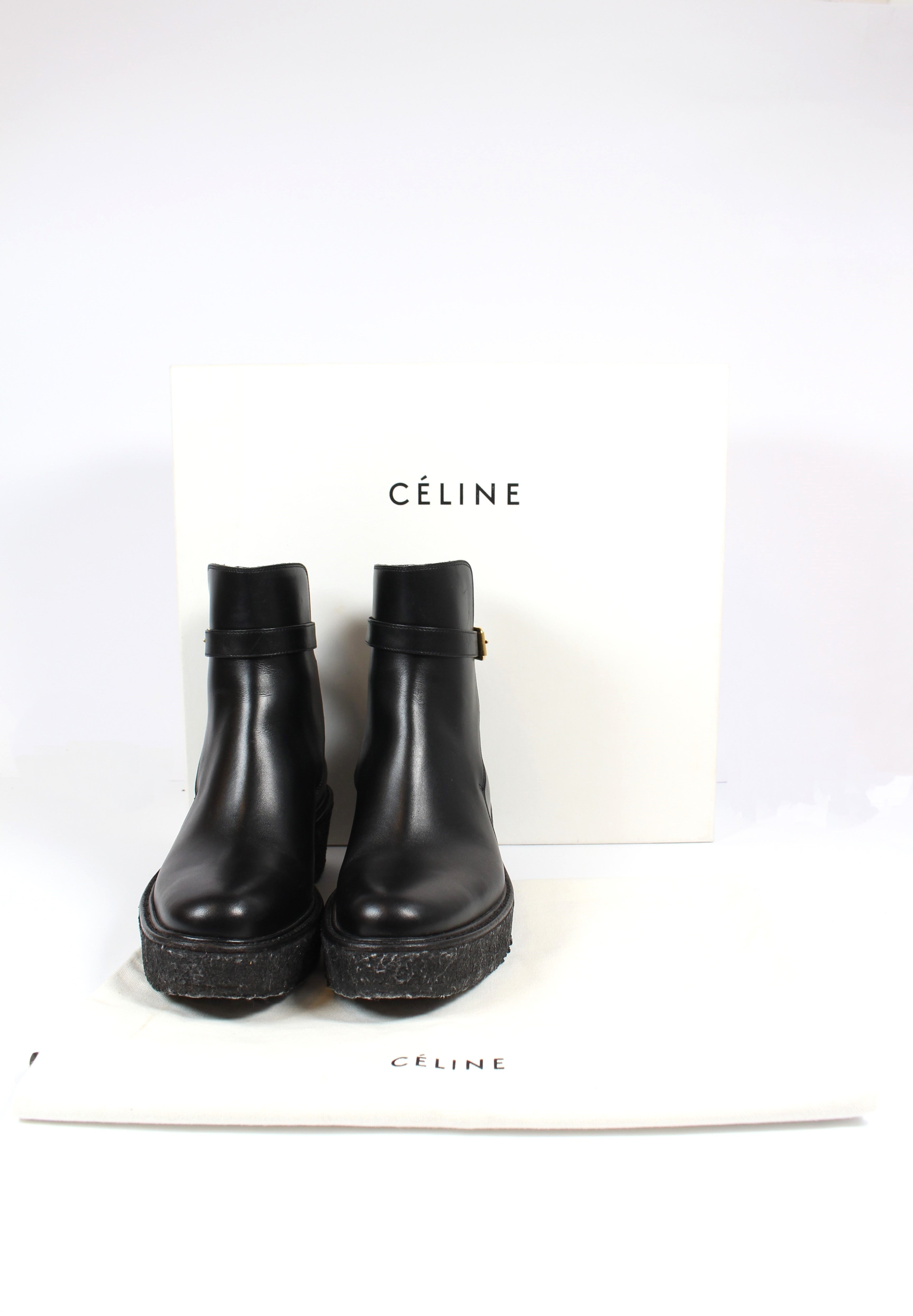 ankle boots