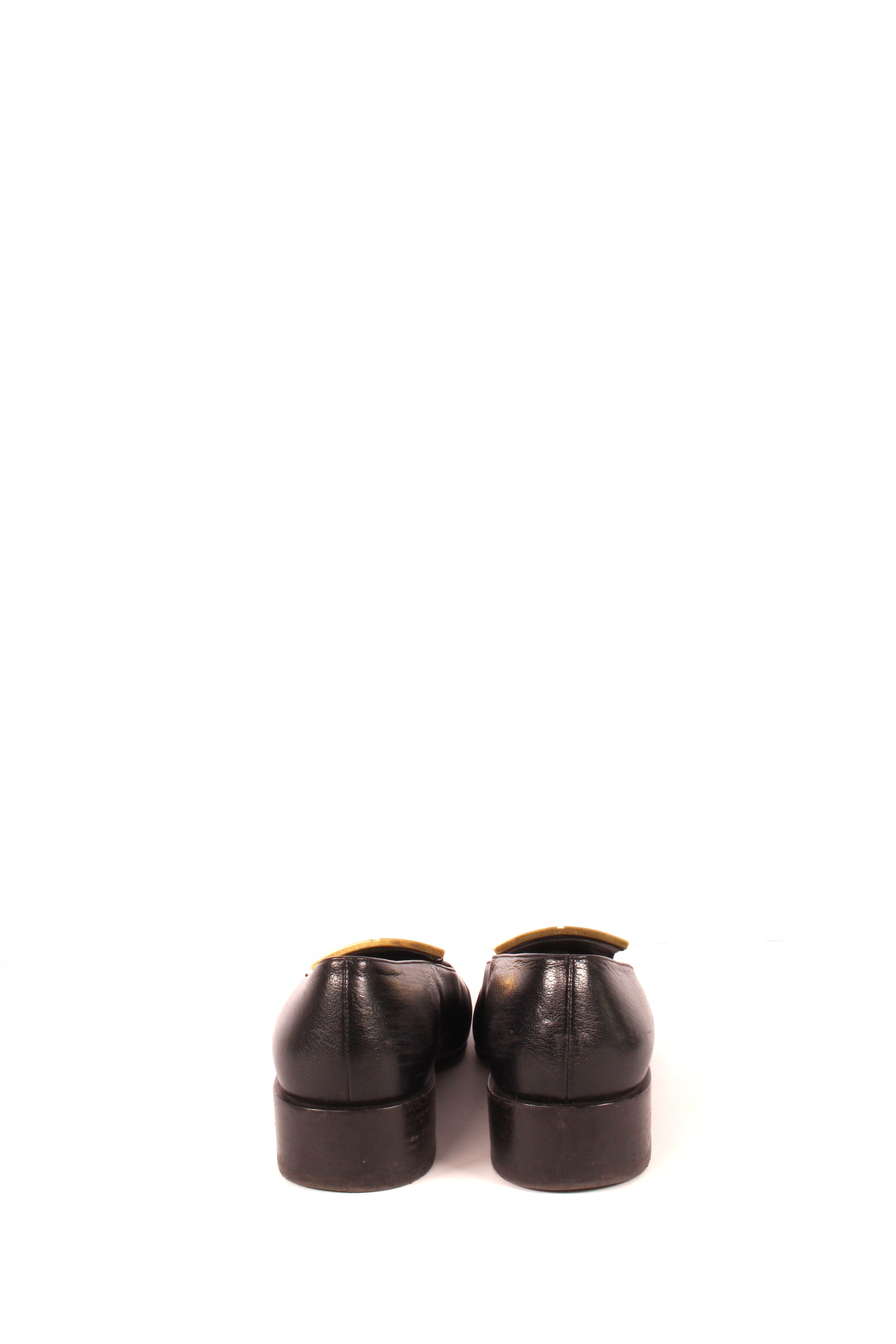 Leather flats