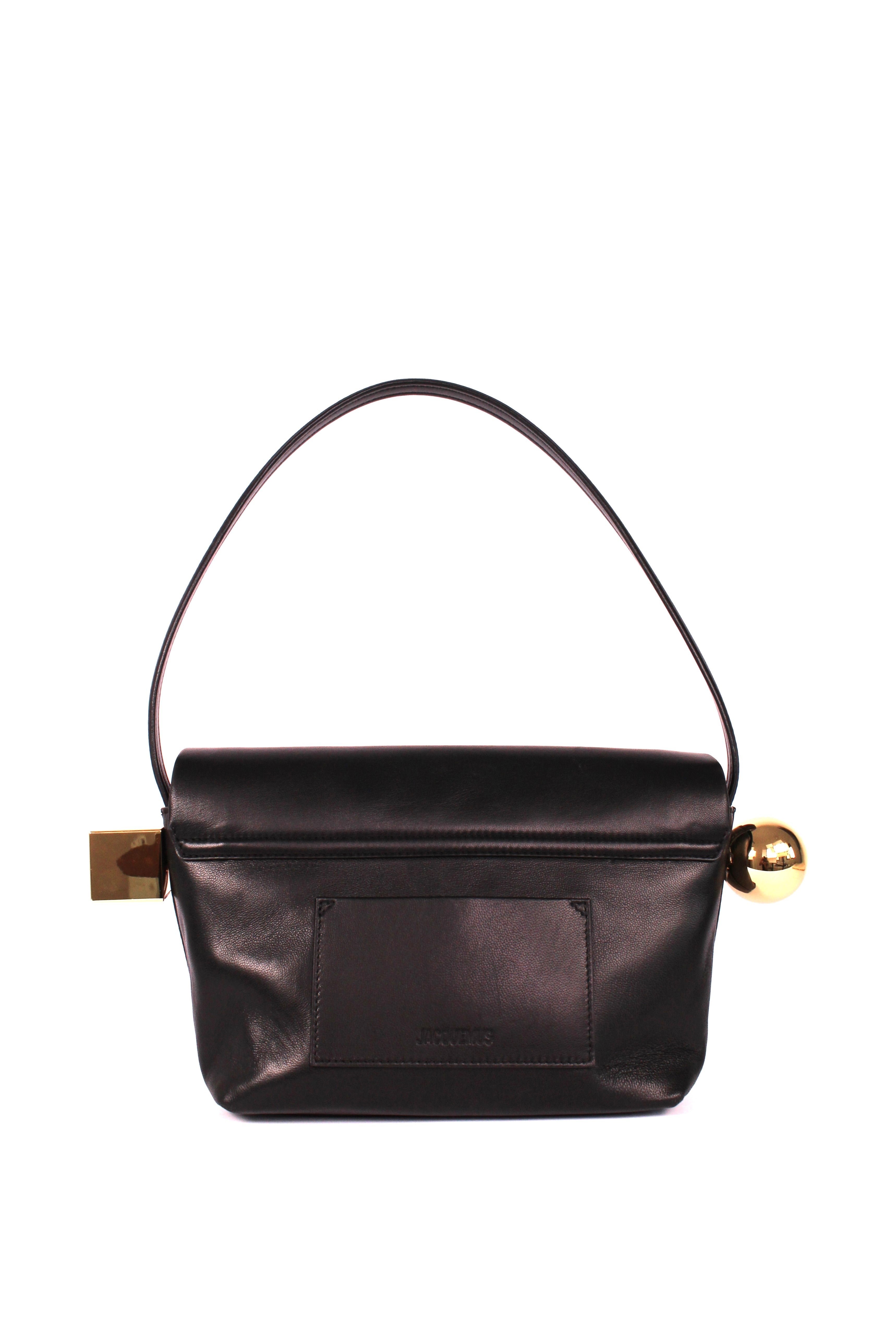 Le Rond Carre Embellished Leather Shoulder Bag