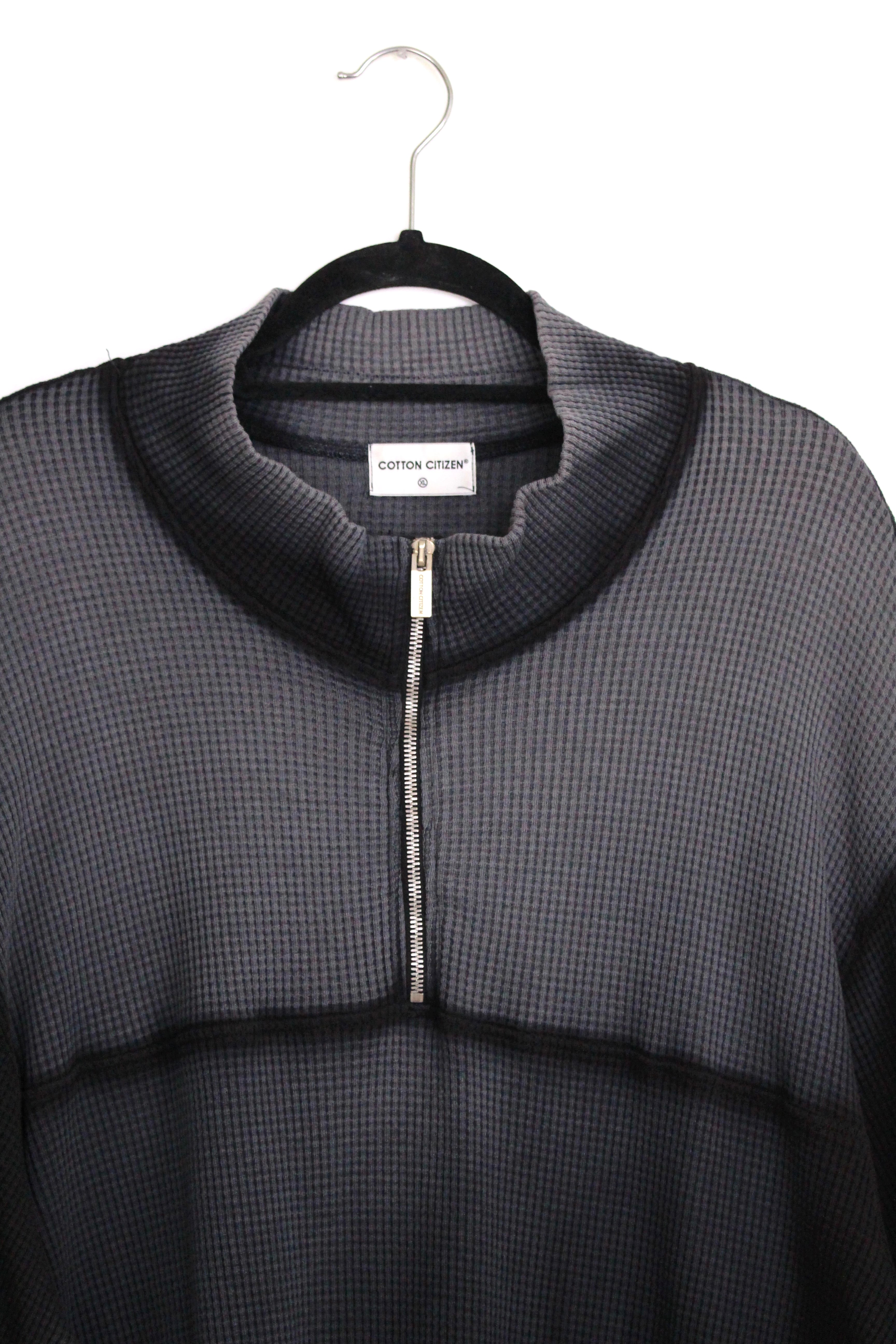 THE COOPER HALF ZIP