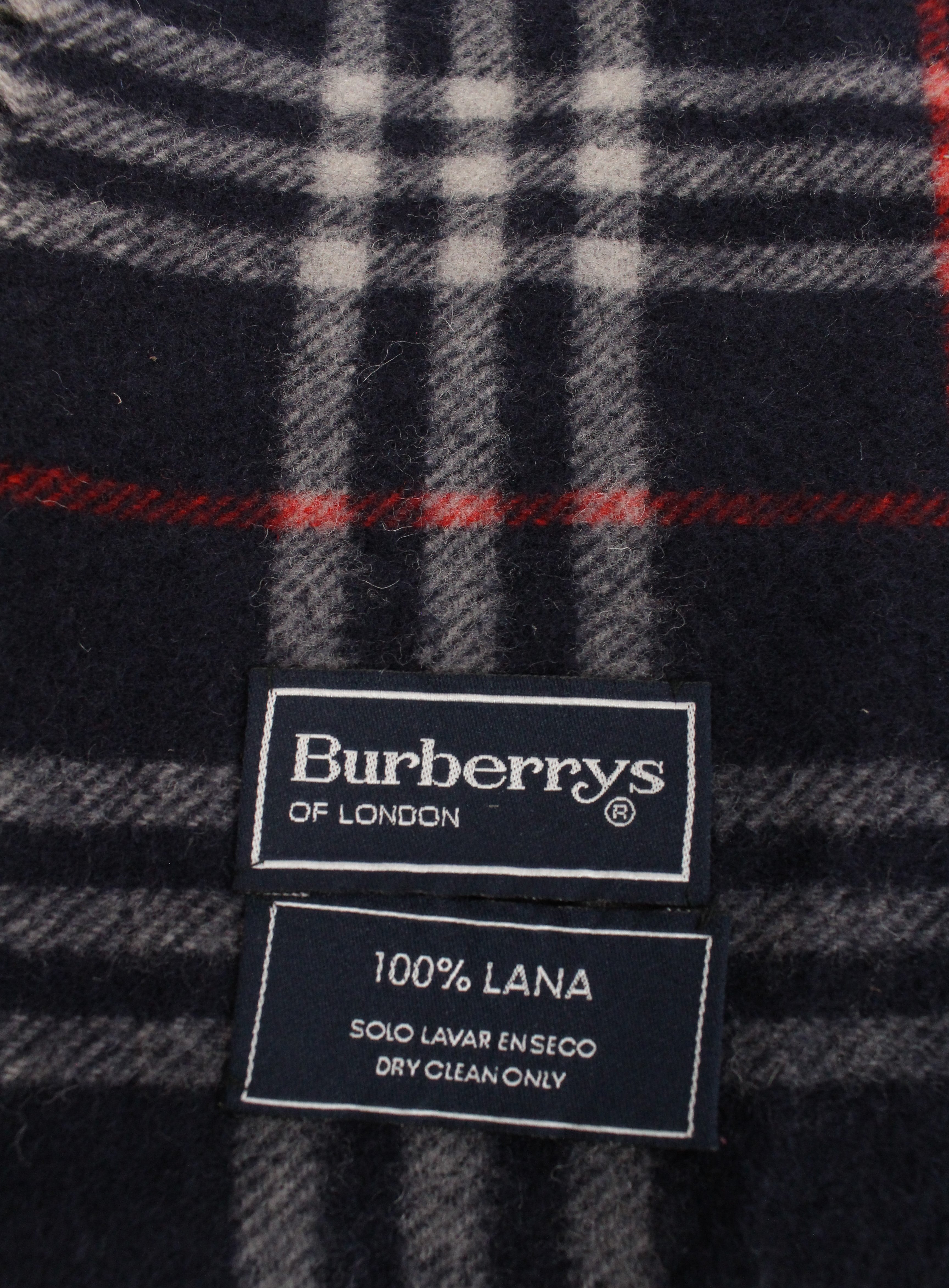Wool scarf
