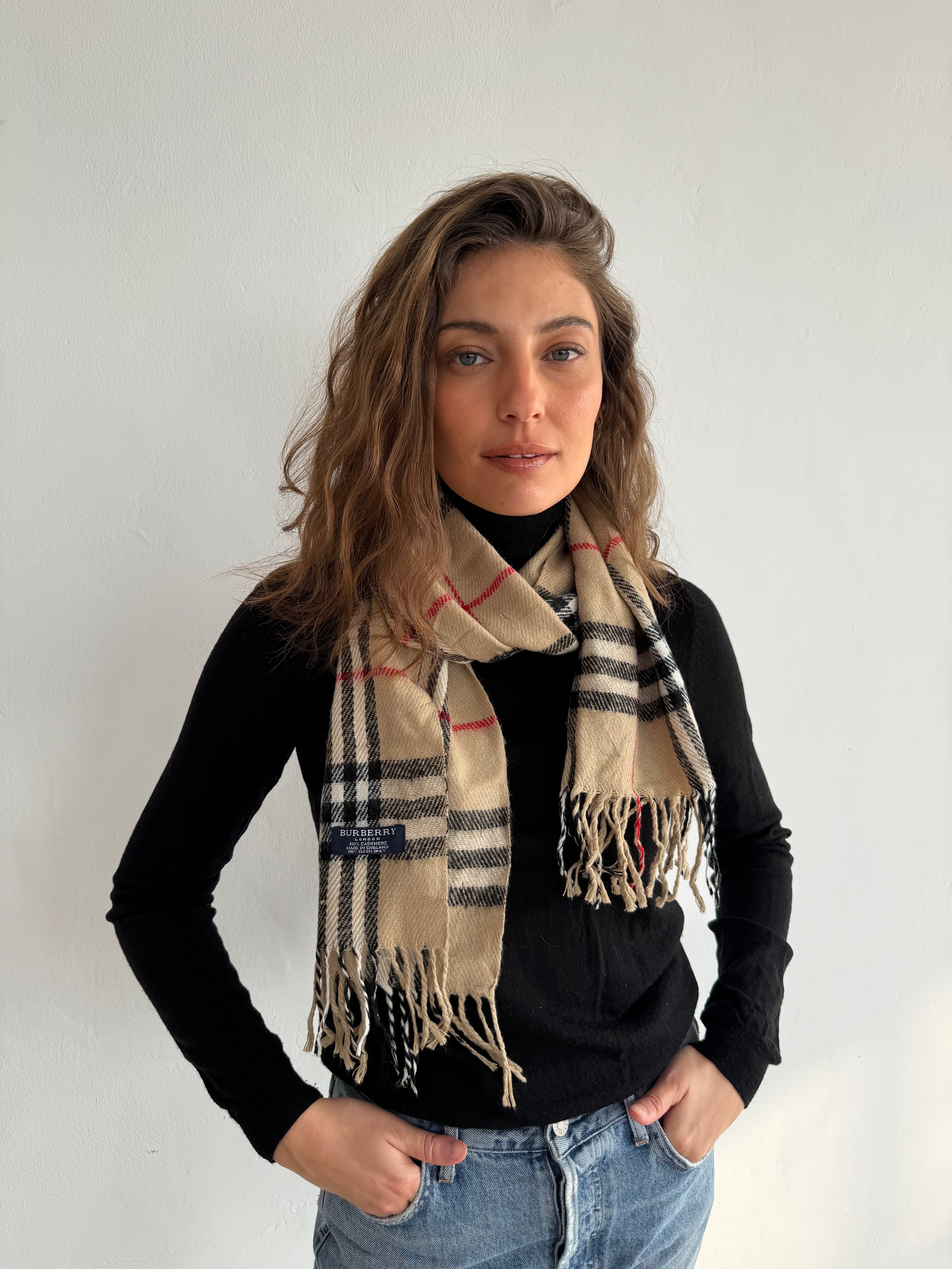 Cashmere scarf