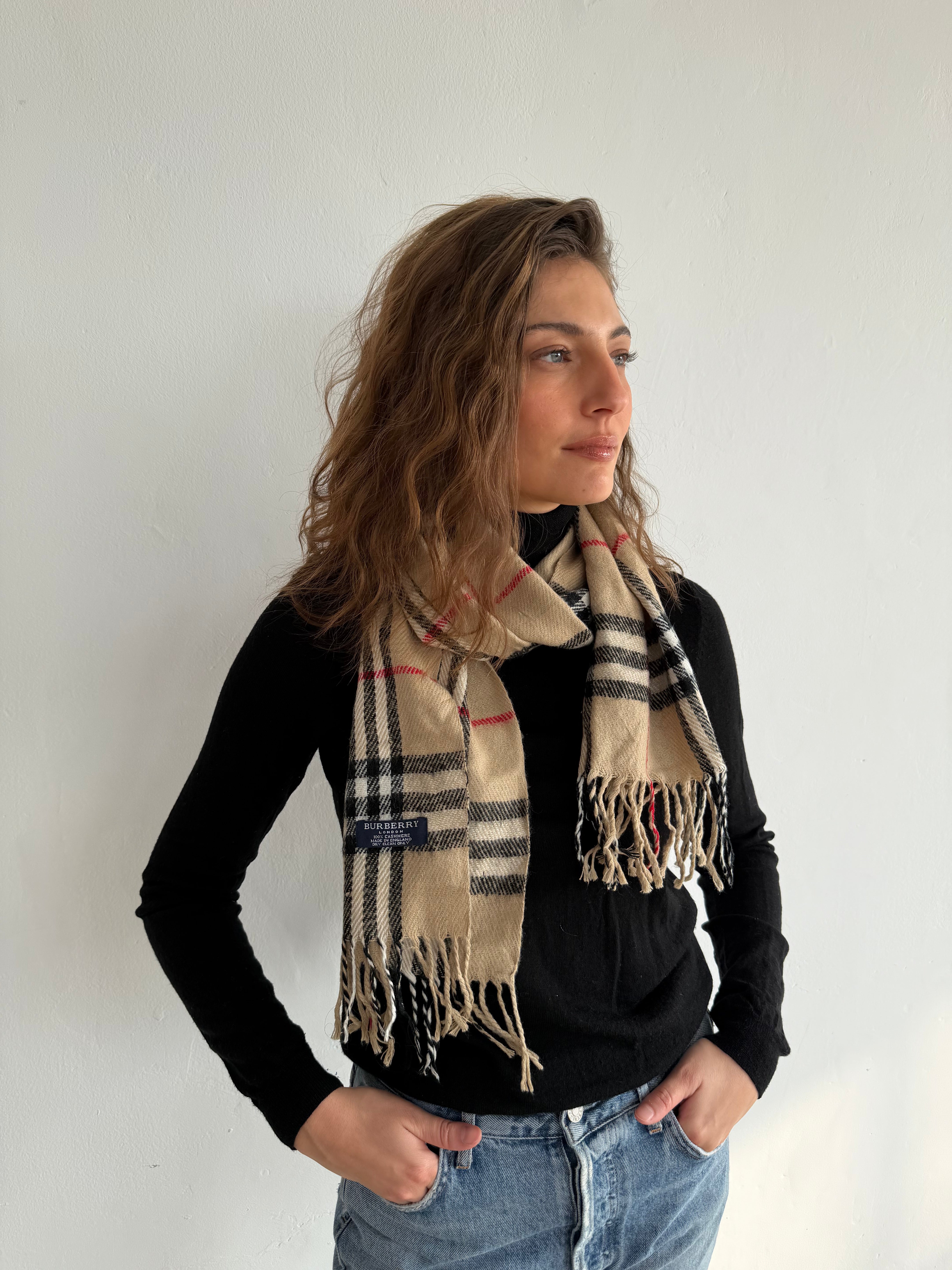 Cashmere scarf