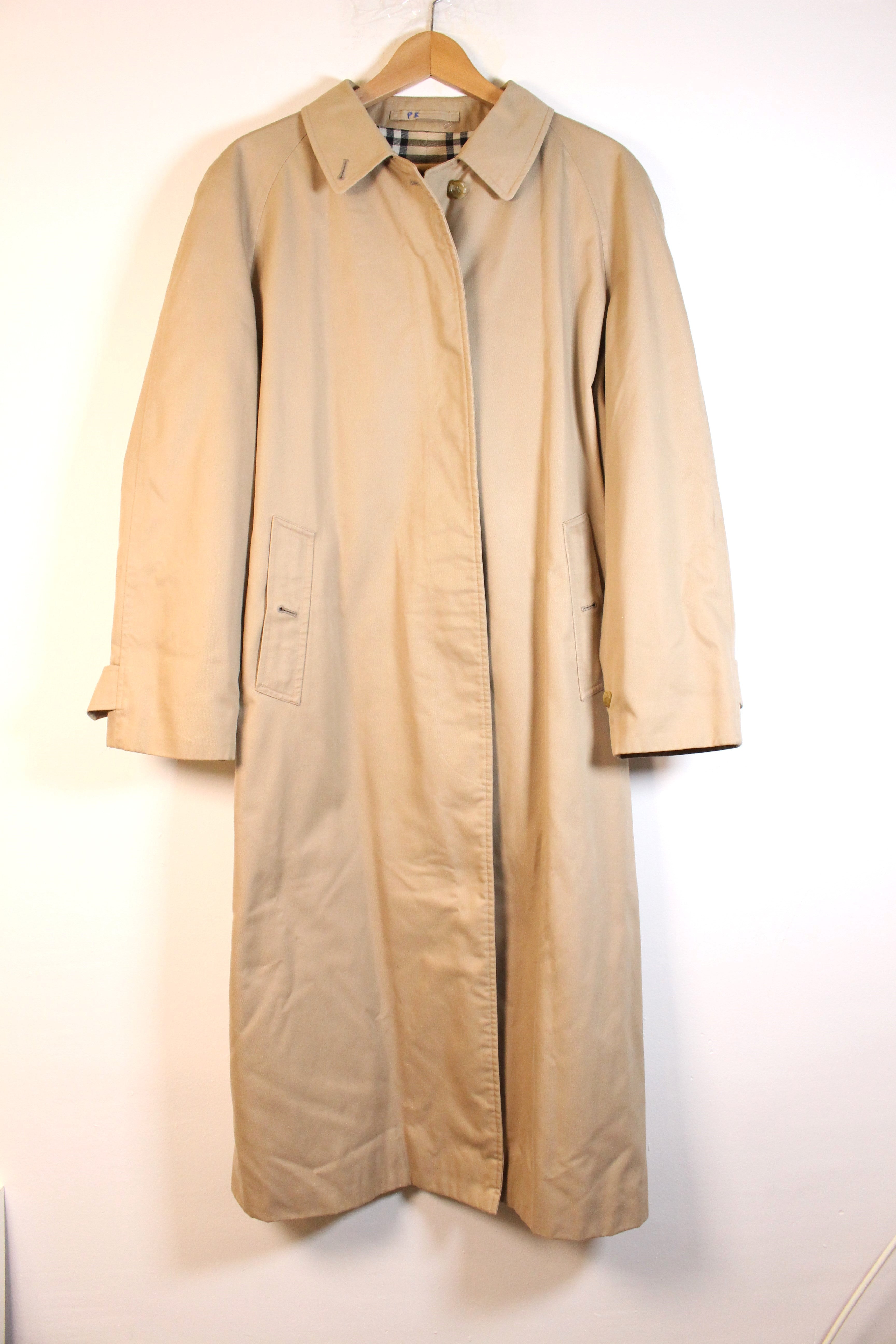 Trench coat