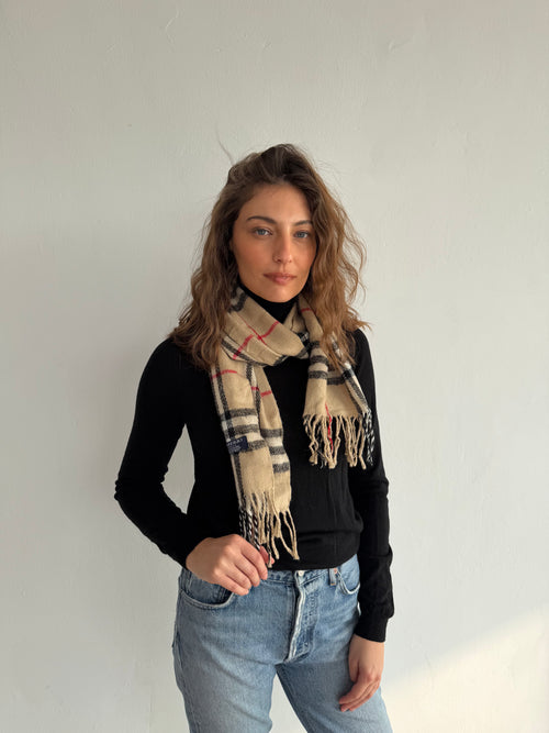 Cashmere scarf