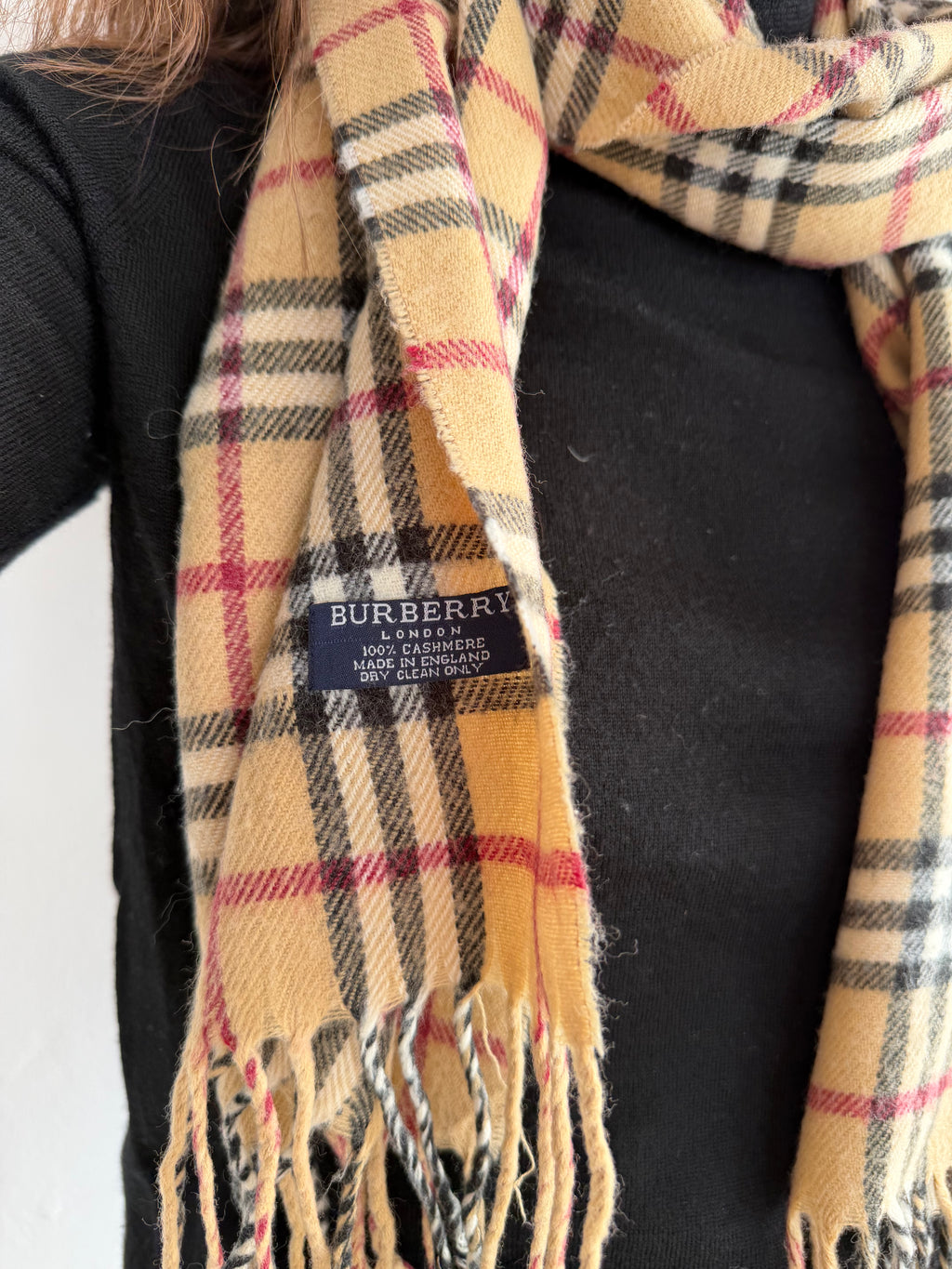 Cashmere scarf