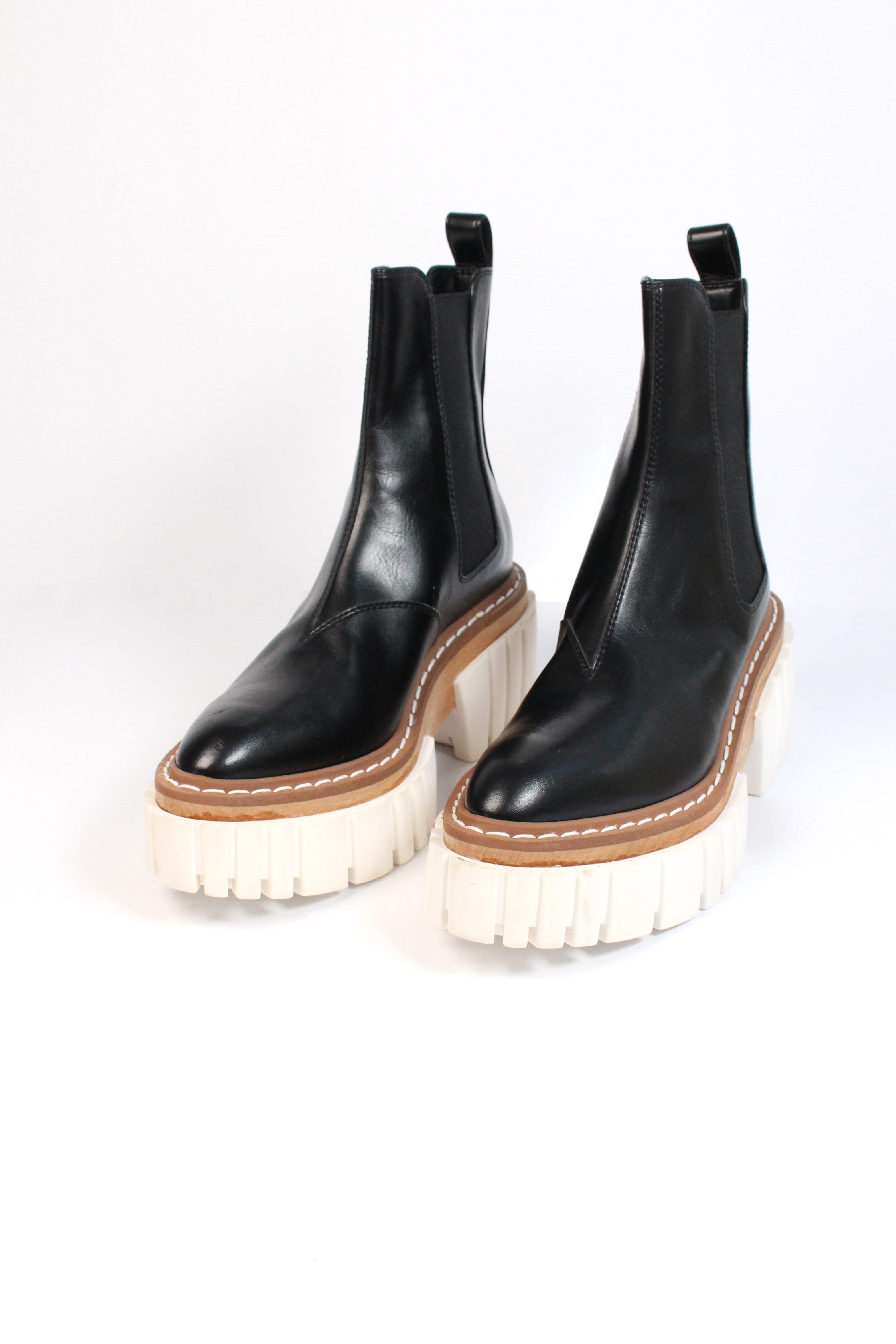Emilie Boots