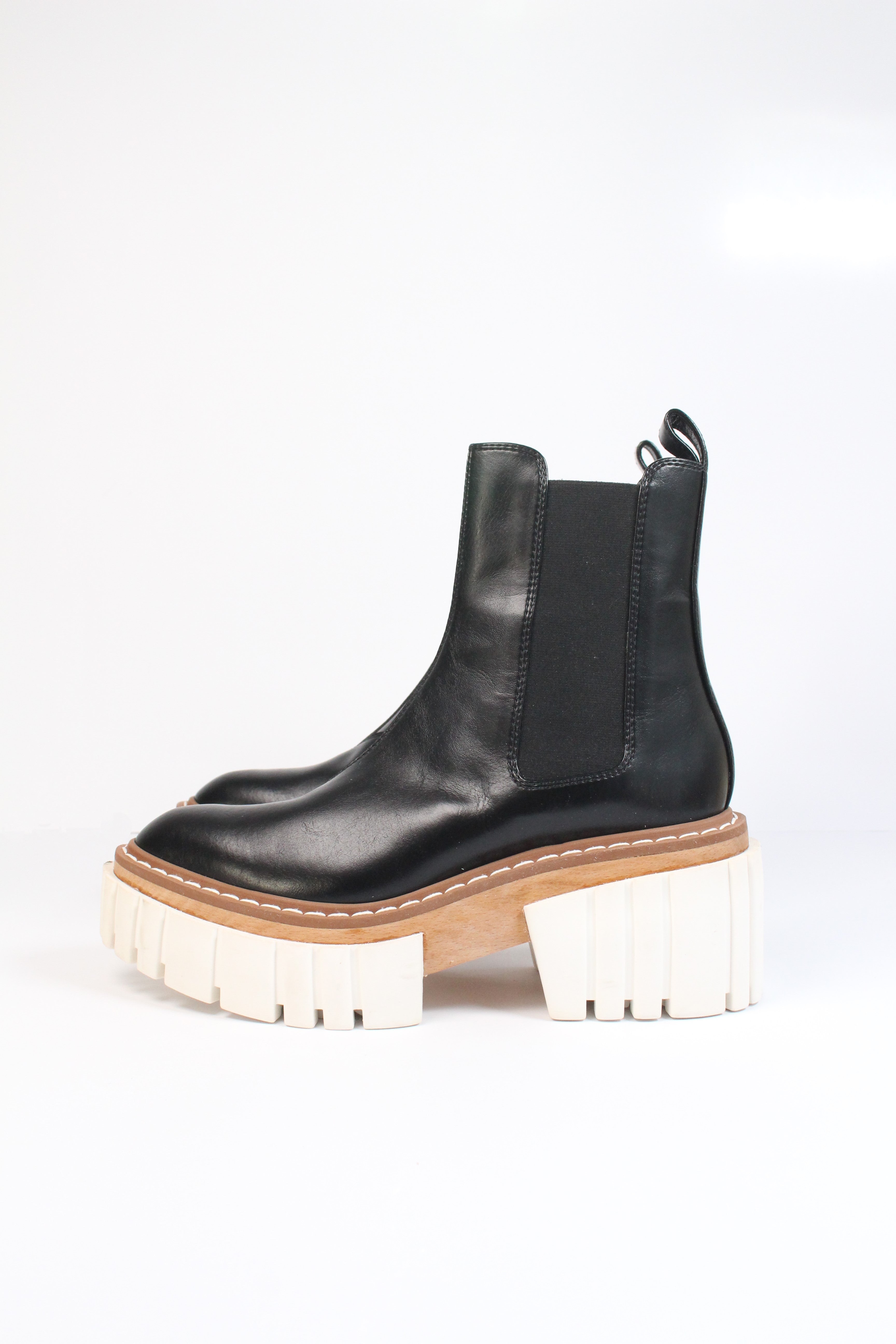 Emilie Boots