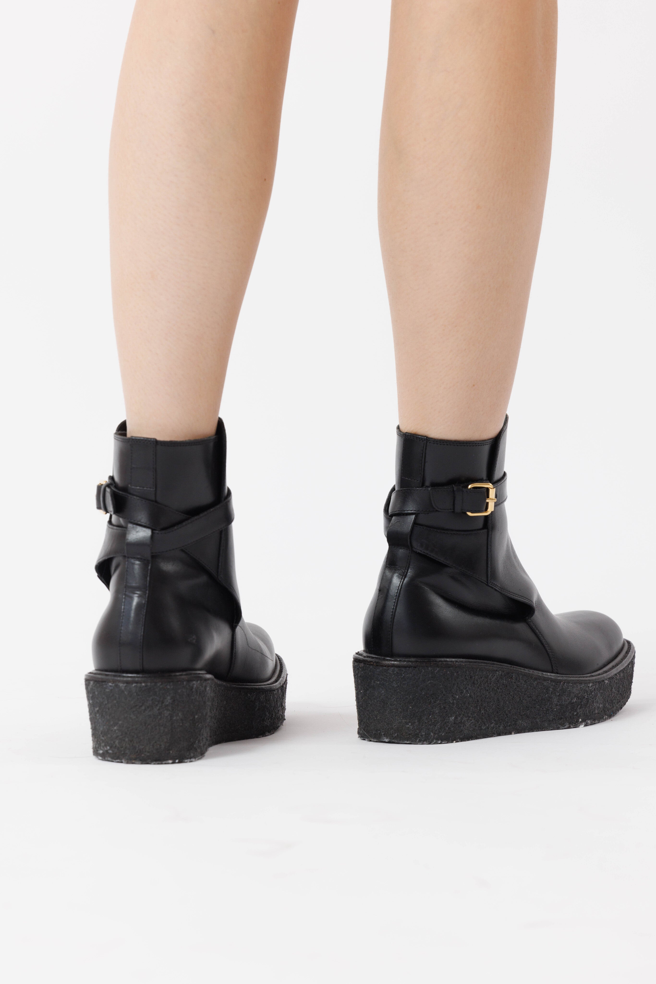 ankle boots