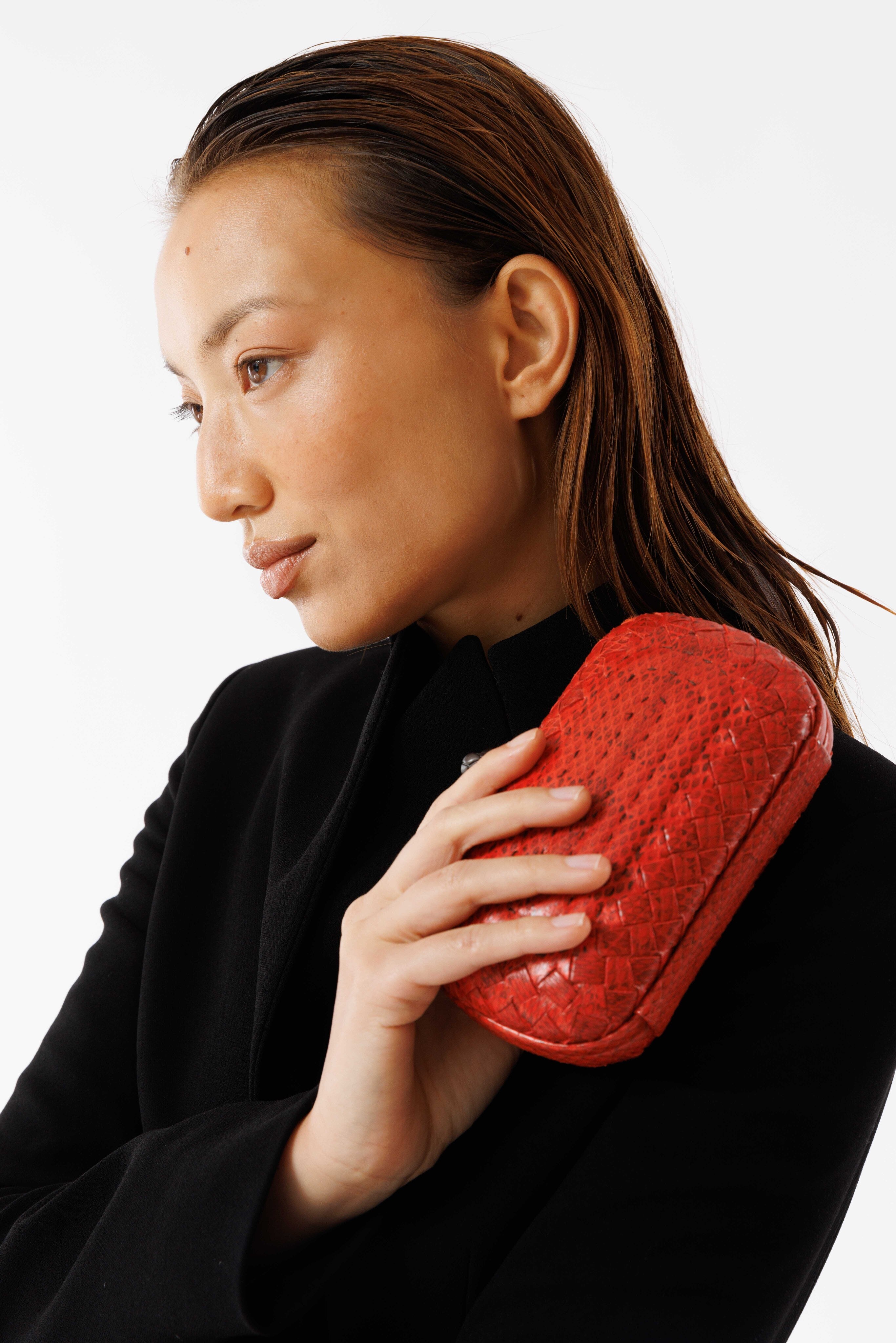 knot clutch