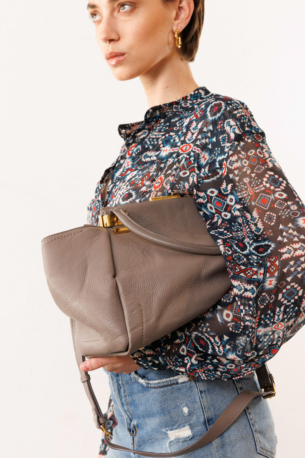 Leather bag