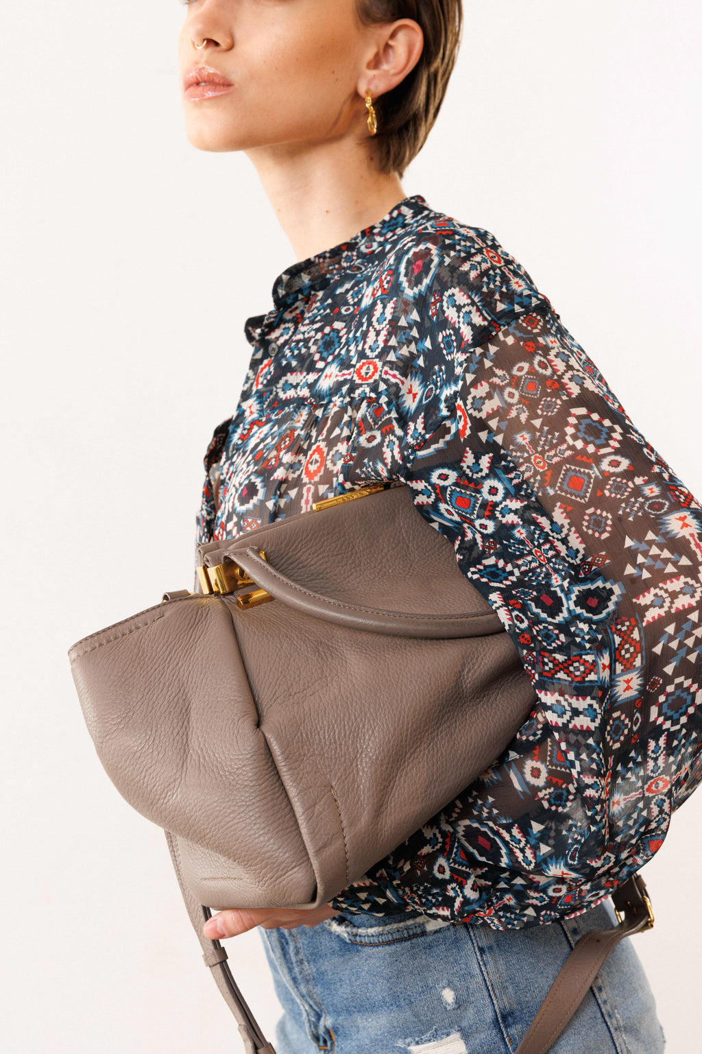 Leather bag