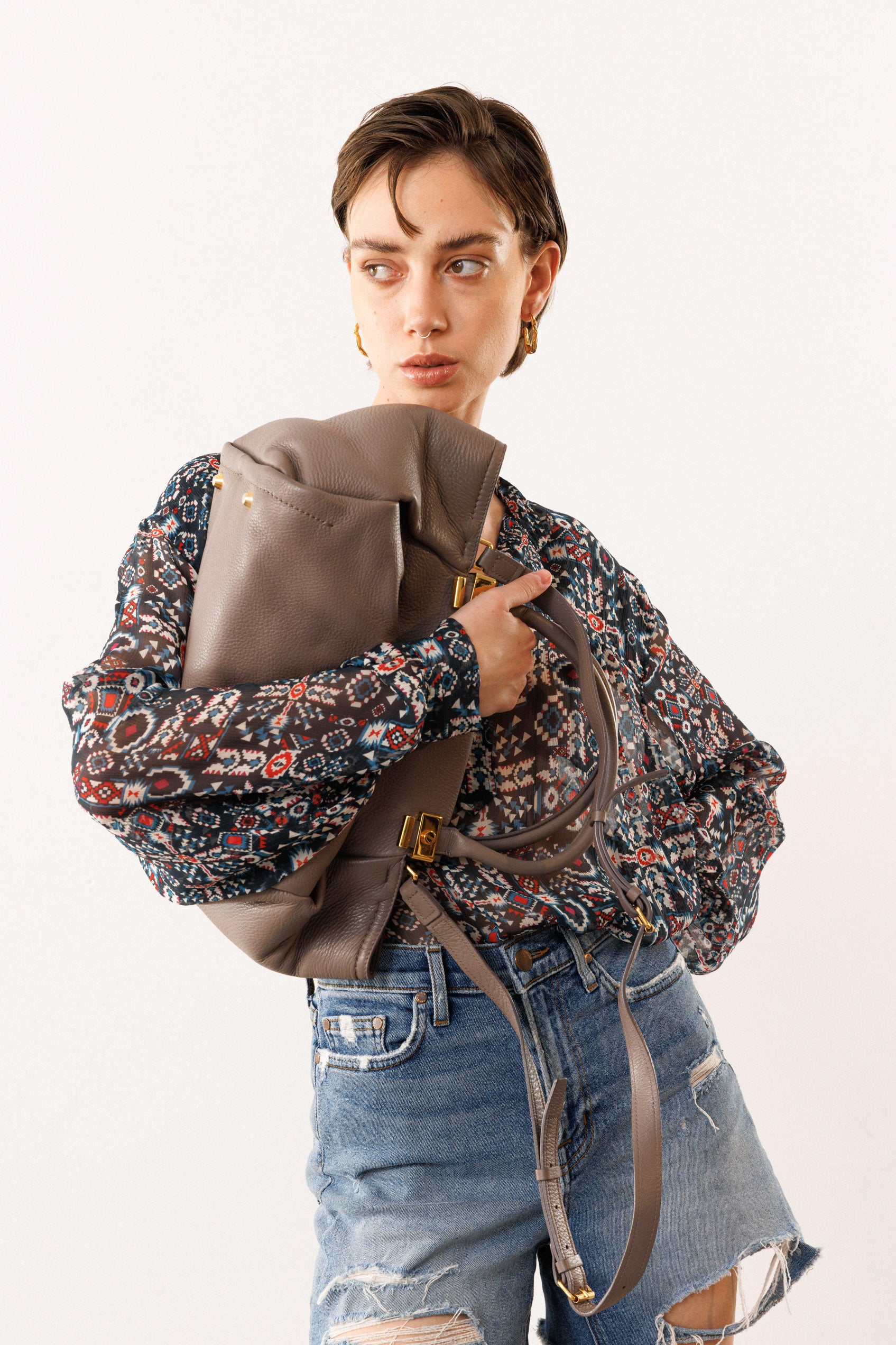 Leather bag