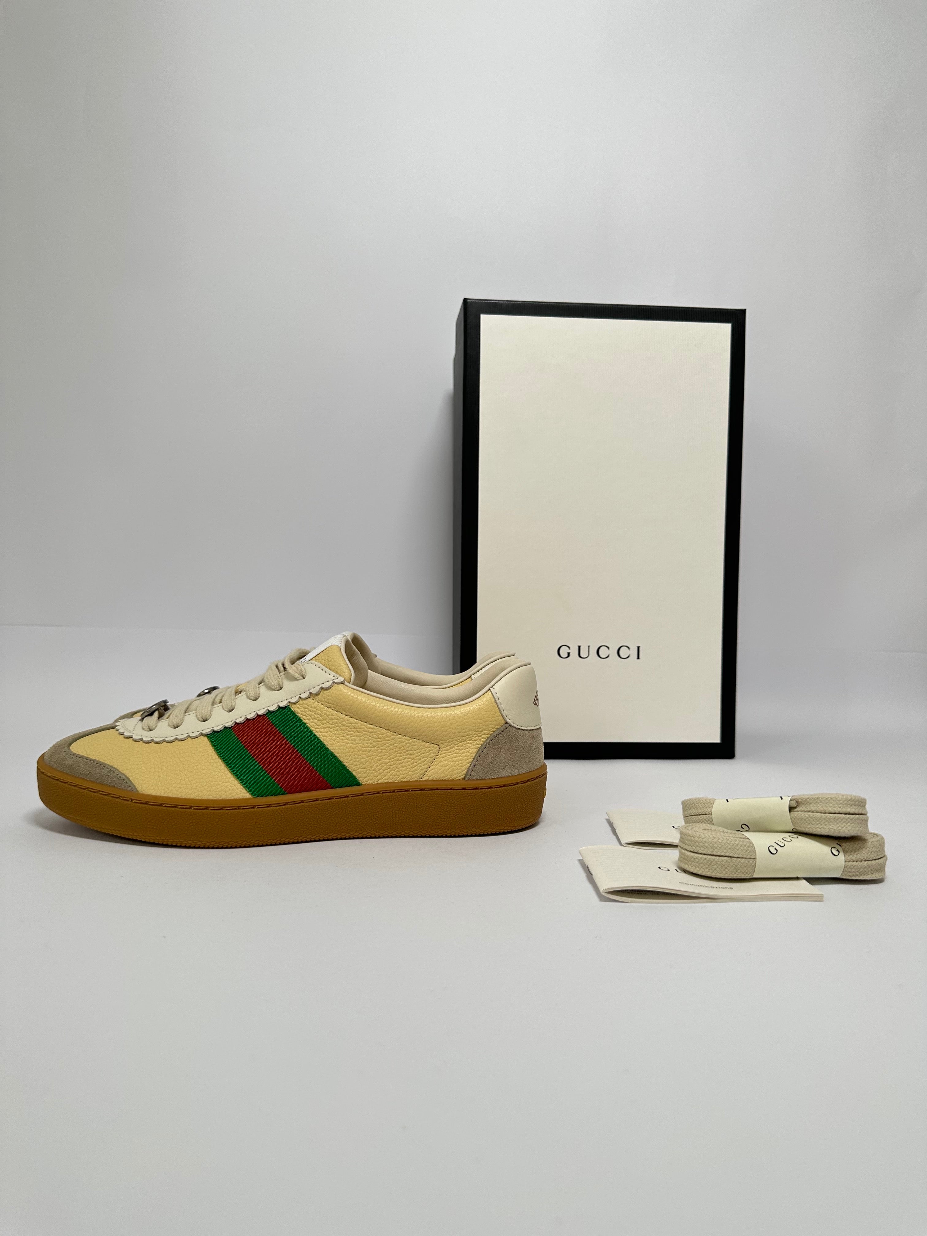 Gucci Women's Yellow G74