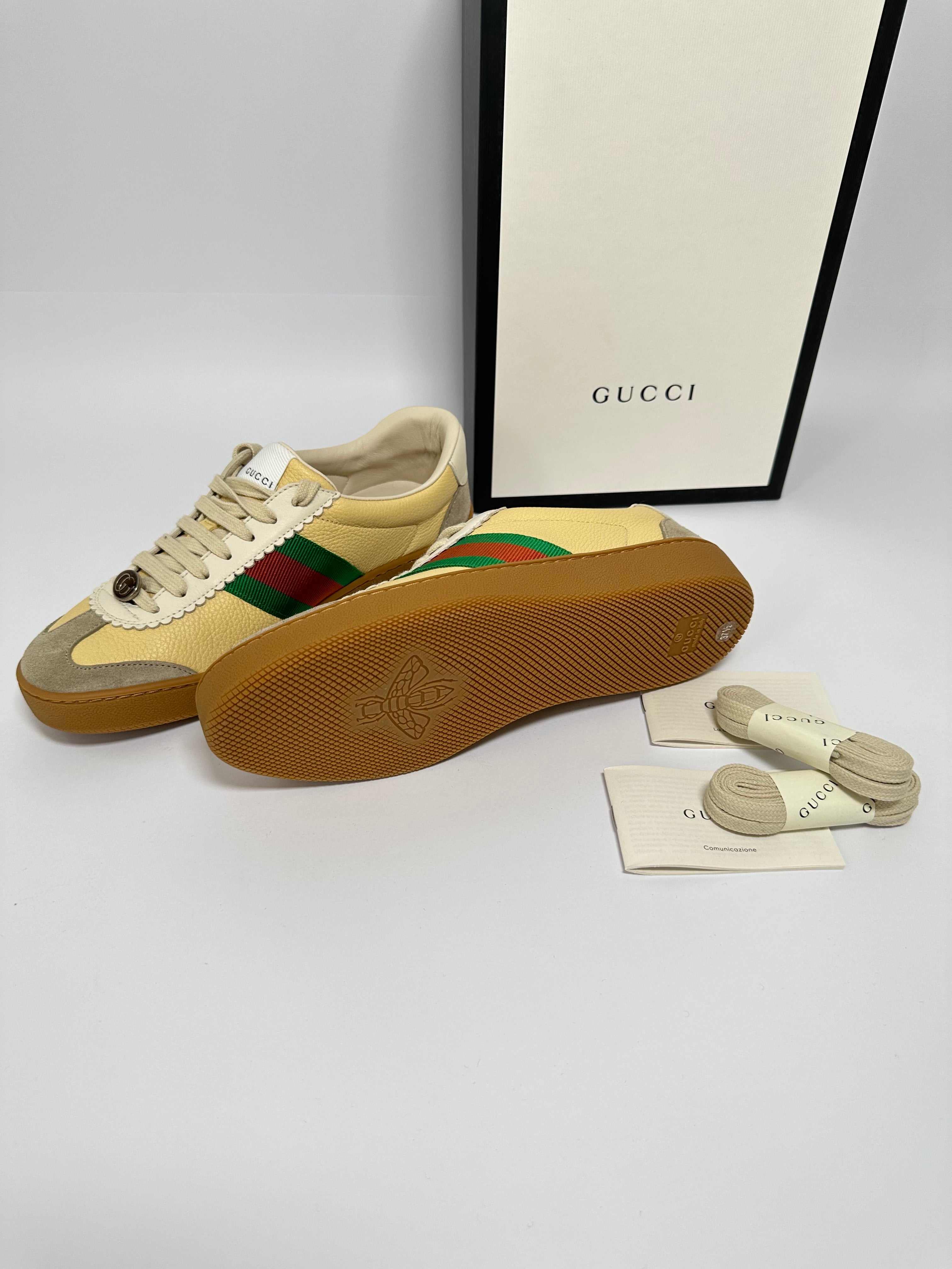 Gucci Women's Yellow G74